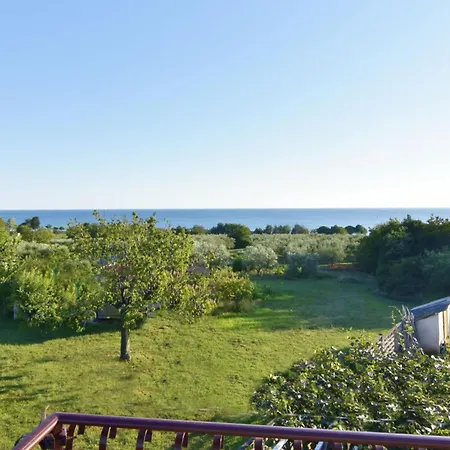 Apartamento Shared Gardened With Bbq And Sea View Zambratija (Istria)