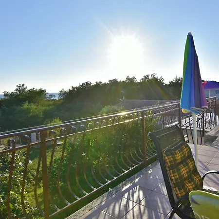 Shared Gardened With Bbq And Sea View Zambratija (Istria)